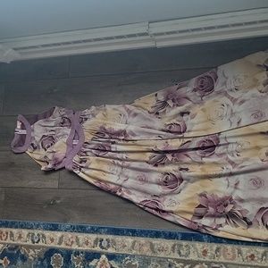 Women's maxi dress